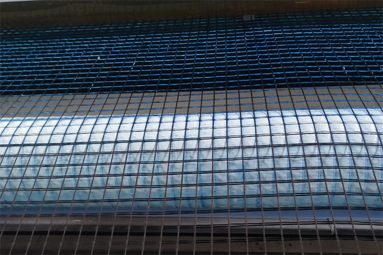 玻璃鋼格柵蓋板 打造垂釣園安全、耐用、美觀的走道優(yōu)選方案